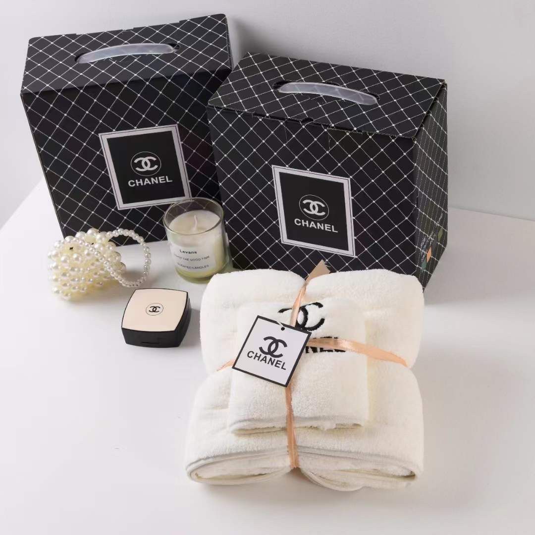 Premium Brand Towel - 2 Set